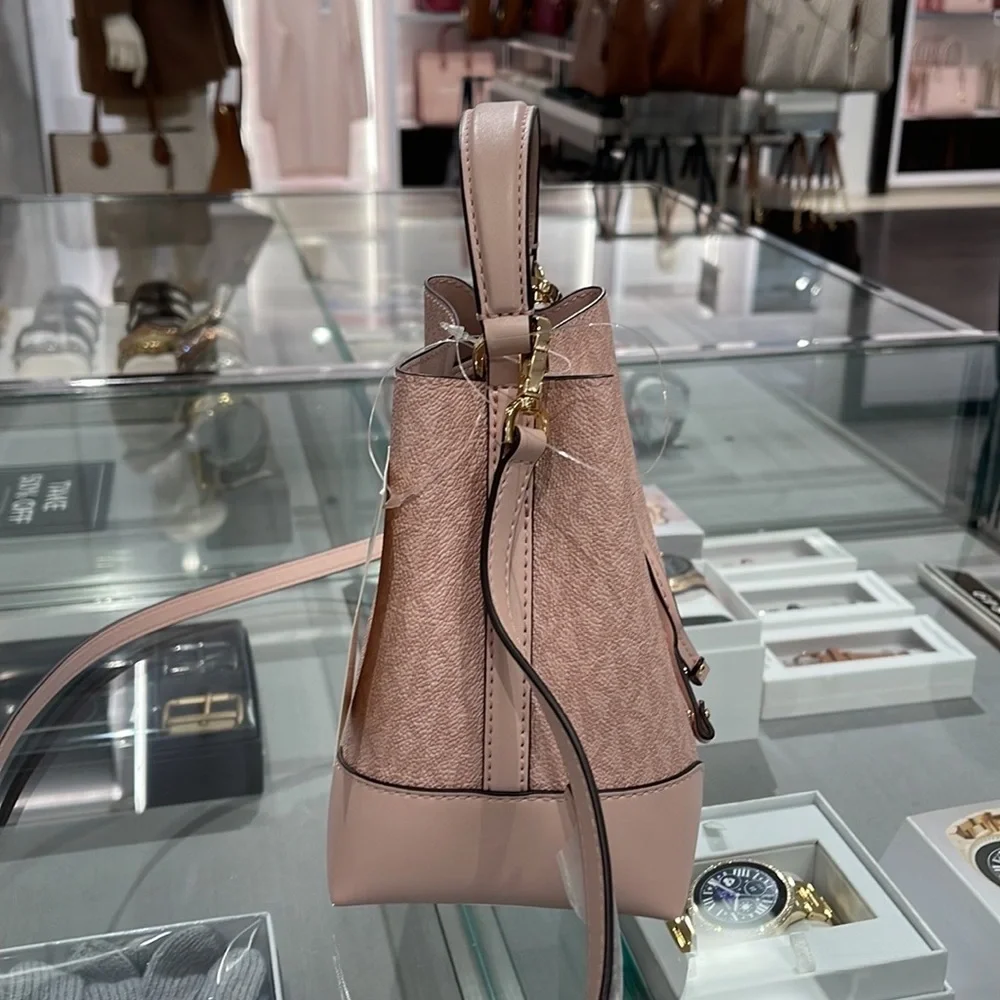 MICHAEL KORS 35F2GM9M1B MERCER SMALL BUCKET DRAWSTRING CROSSBODY Dk Powder Blush